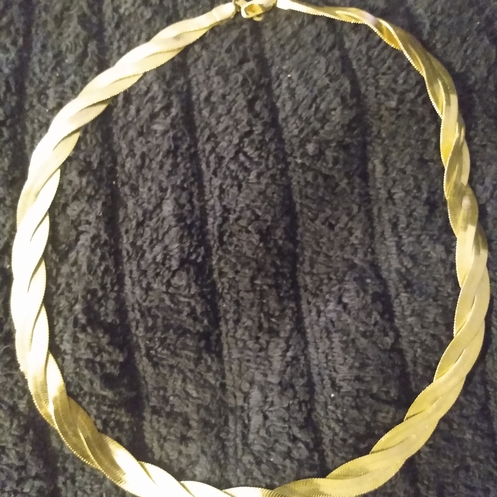 Necklace - Picture 6 of 7